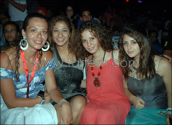 إيمان العاصي تحتفل بطلاقها مع عمرو دياب!  صورة رقم 1