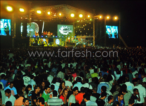 إيمان العاصي تحتفل بطلاقها مع عمرو دياب!  صورة رقم 11