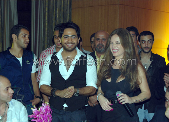 دويتو بين تامر حسني ونيكول سابا بناء على طلب ابنة غادة!   صورة رقم 4