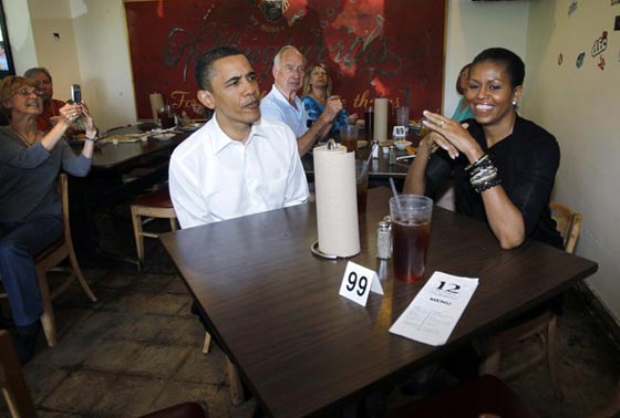 ميشيل أوباما تطالب بقانون لتحسين تغذية الأطفال!  صورة رقم 12