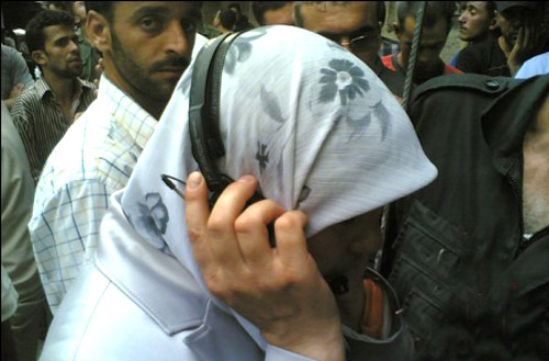 طفلة قضت 7 ساعات في بئر عمقها 20 متراً وقطرها 27 سم!!        صورة رقم 8