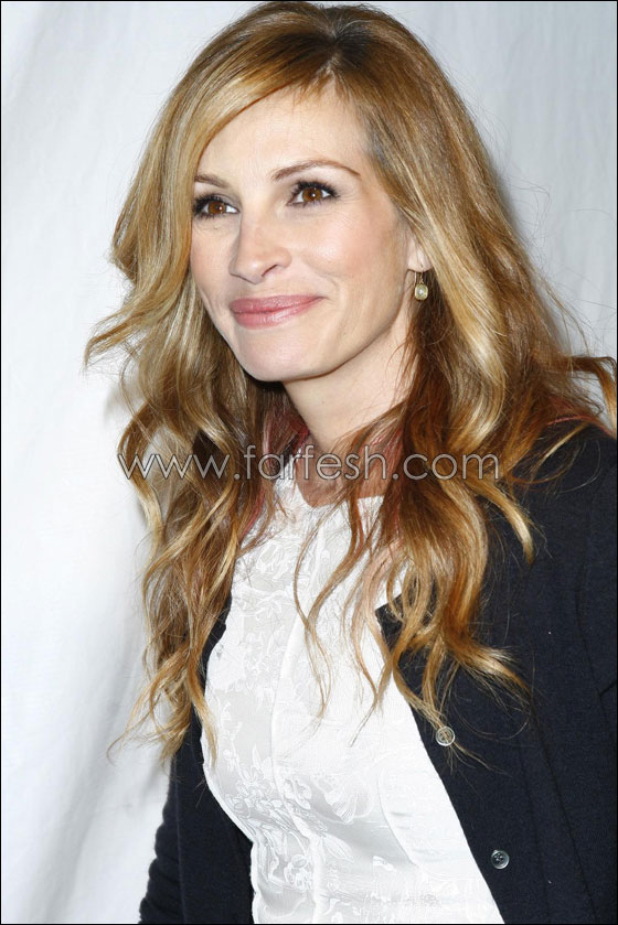 جوليا روبرتس تقاوم الشيخوخة  صورة رقم 14