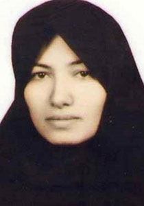 بعثة اوروبية تحمي محامي سكينة بعد احتجاز عائلته!!  صورة رقم 2