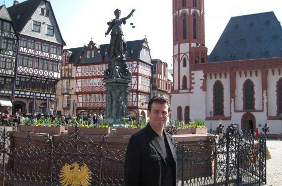 بعثة اوروبية تحمي محامي سكينة بعد احتجاز عائلته!!  صورة رقم 8