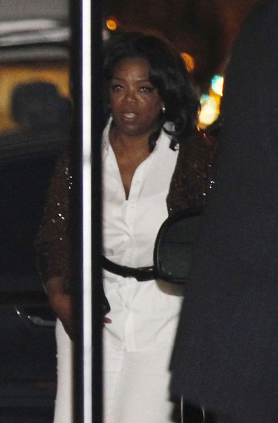 الشائعات تنتشر.. أوباما احتفل بعيد ميلاده مع اوبرا بغياب زوجته صورة رقم 2 الشائعات تنتشر.. أوباما احتفل بعيد ميلاده مع اوبرا بغياب زوجته صورة رقم 2