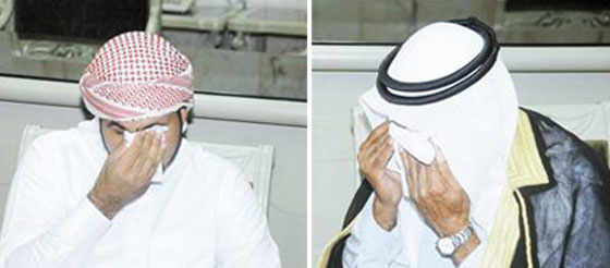 الكويت تجمع بين أب أردني وابنه بعد 30 عاماً من الفراق صورة رقم 2 الكويت تجمع بين أب أردني وابنه بعد 30 عاماً من الفراق صورة رقم 2