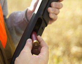 اطلق النار ابتهاجا بزفافه فقتل والده واثنان من اقاربه! صورة رقم 1