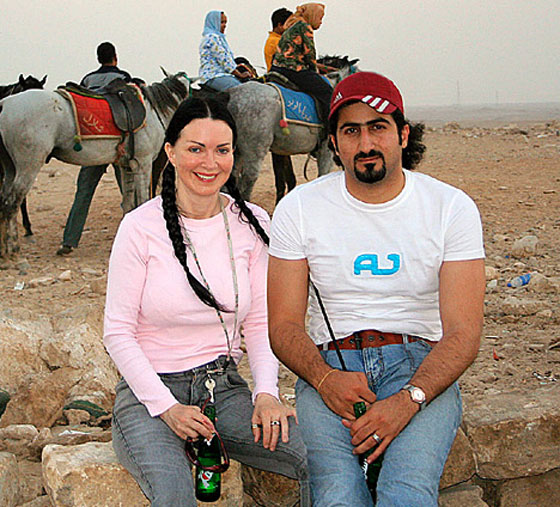 عمر بن لادن سيحظى بتوأم.. قريباً!!  صورة رقم 6