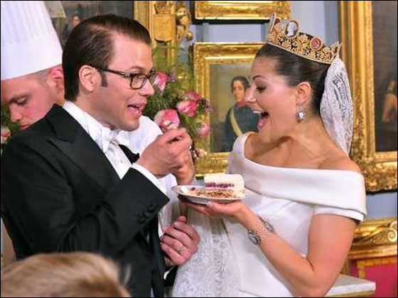 الاميرة فكتوريا متهمة بالفساد!!  صورة رقم 6