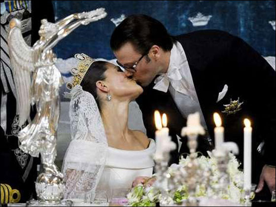 الاميرة فكتوريا متهمة بالفساد!!  صورة رقم 7