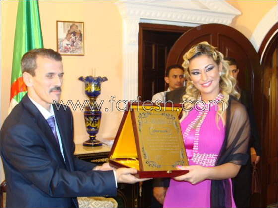 تكريم نضال الأحمدية على نضالها!!    صورة رقم 7