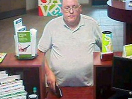 بعد نشر صوره.. القبض على الجد السارق!!!  صورة رقم 4