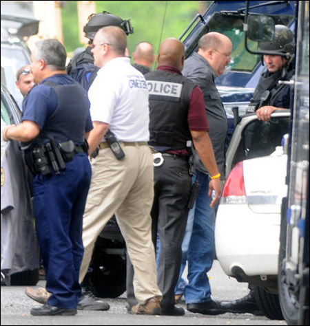 بعد نشر صوره.. القبض على الجد السارق!!!  صورة رقم 2