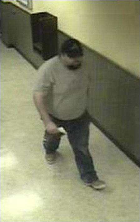 بعد نشر صوره.. القبض على الجد السارق!!!  صورة رقم 3