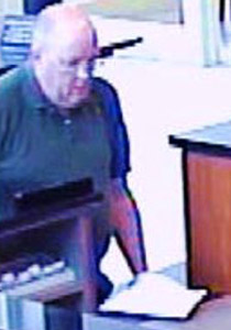 بعد نشر صوره.. القبض على الجد السارق!!!  صورة رقم 1