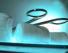 الطبيبة فرحت بالمولود ونسيت المقص في رحم المرأة! صورة رقم 1 الطبيبة فرحت بالمولود ونسيت المقص في رحم المرأة! صورة رقم 1