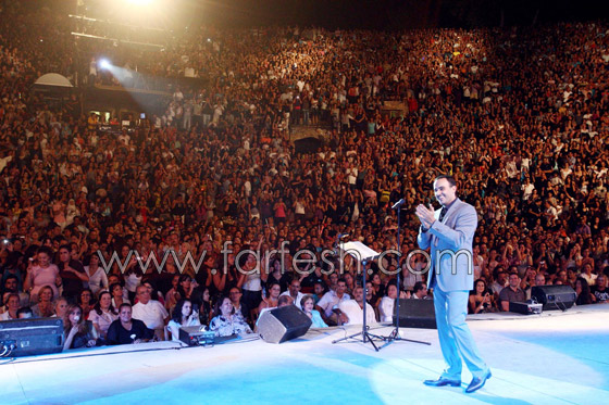  الرباعي يبهر التونسيين في قرطاج وخيبة للذين لم يجدوا أمكنة         صورة رقم 1