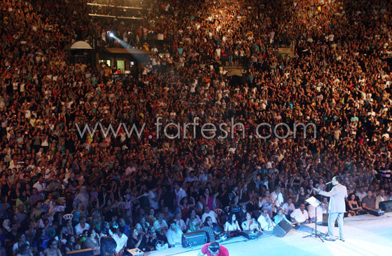  الرباعي يبهر التونسيين في قرطاج وخيبة للذين لم يجدوا أمكنة         صورة رقم 7