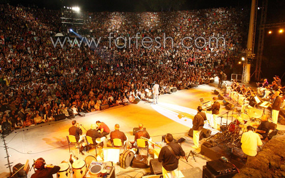  الرباعي يبهر التونسيين في قرطاج وخيبة للذين لم يجدوا أمكنة         صورة رقم 3