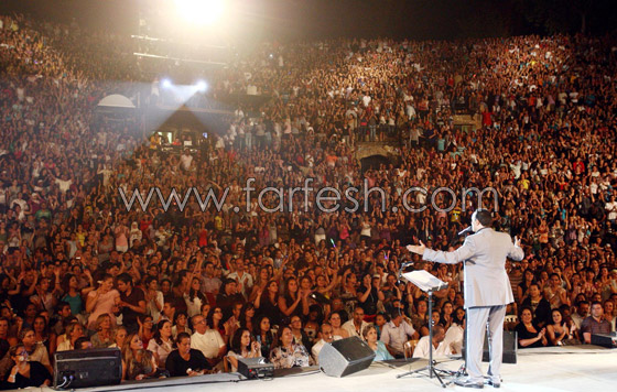  الرباعي يبهر التونسيين في قرطاج وخيبة للذين لم يجدوا أمكنة         صورة رقم 2