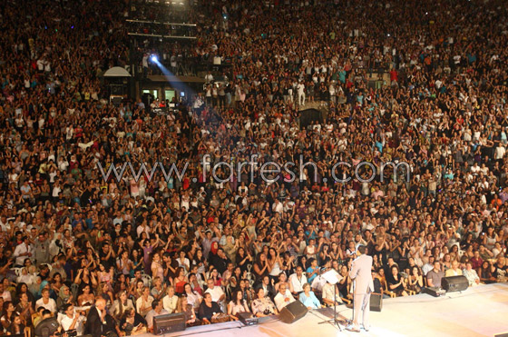  الرباعي يبهر التونسيين في قرطاج وخيبة للذين لم يجدوا أمكنة         صورة رقم 9