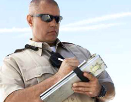 اماراتي يسجل 532 مخالفة مرورية خلال ستة سنوات! صورة رقم 1