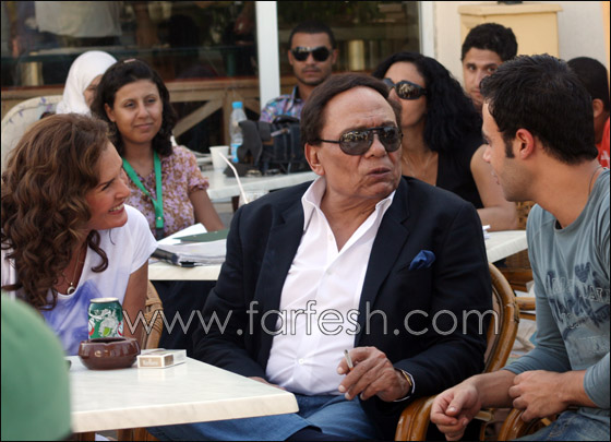 بالصور.. مسلسلات اون لاين ينفي خلافات الزعيم ويسرا! صورة رقم 1 بالصور.. مسلسلات اون لاين ينفي خلافات الزعيم ويسرا! صورة رقم 1