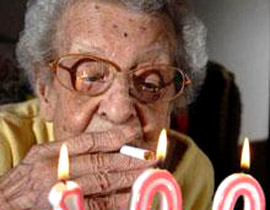 وفاة المدخنة الأكبر سنا قبل شهر من بلوغها الـ103! صورة رقم 1