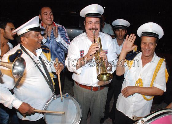 بالصور.. طلعت زكريا يخشى غدر الفن ويلجأ لمشروع خاص        صورة رقم 7