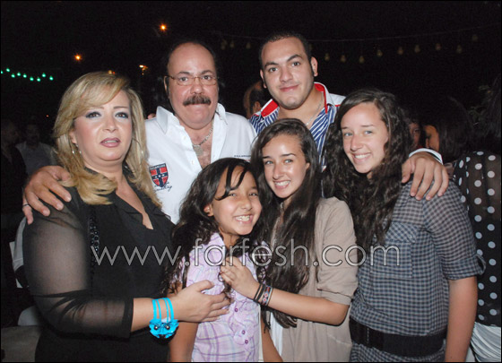 بالصور.. طلعت زكريا يخشى غدر الفن ويلجأ لمشروع خاص        صورة رقم 15