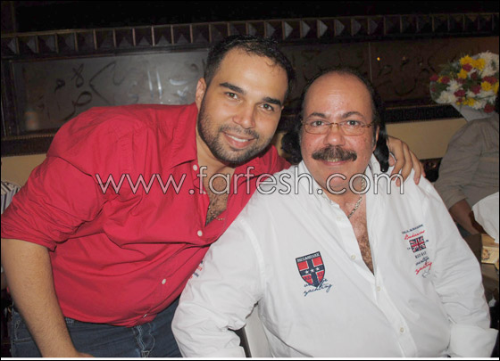 بالصور.. طلعت زكريا يخشى غدر الفن ويلجأ لمشروع خاص        صورة رقم 13