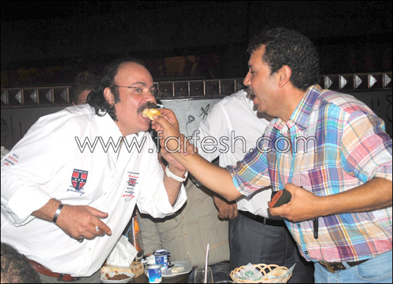 بالصور.. طلعت زكريا يخشى غدر الفن ويلجأ لمشروع خاص        صورة رقم 2