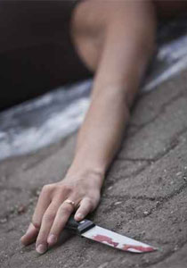 صور وفيديو على الانترنت تودي بحياة زوجة من قبل زوجها! صورة رقم 1