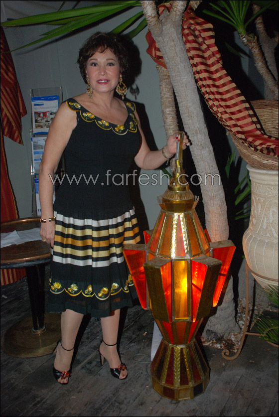 مسلسلات اون لاين سأل الفنانين: ما سر تمسككم بفانوس رمضان؟ صورة رقم 7