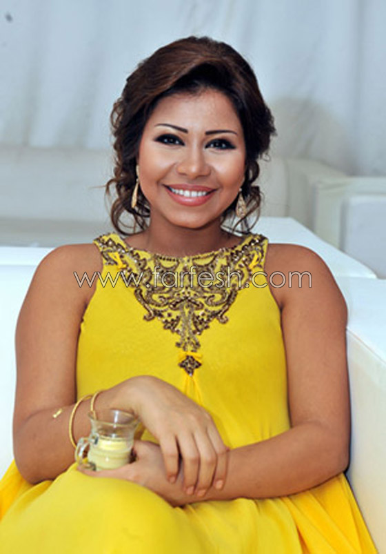 الفنانة شيرين تعرض صور ابنتها 