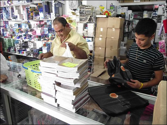 orange توزع الهدايا لكل من يشتري في المكتبات المختارة بالوسط العربي!  صورة رقم 9