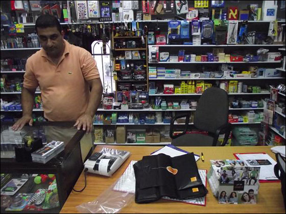 orange توزع الهدايا لكل من يشتري في المكتبات المختارة بالوسط العربي!  صورة رقم 12