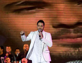 رامي عياش نجم المهرجانات ومسلسلات اون لاين يكشف هدية ميلاده  صورة رقم 1