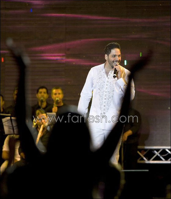 رامي عياش نجم المهرجانات ومسلسلات اون لاين يكشف هدية ميلاده  صورة رقم 16