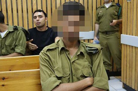 فضيحة: جنود اسرائيل سرقوا حواسيب من اسطول الحرية!  صورة رقم 6