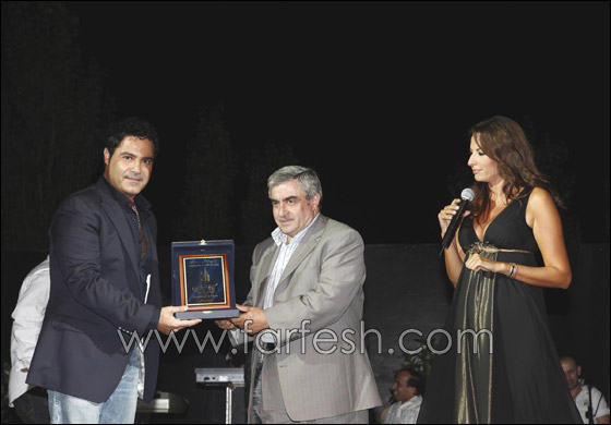 زحلة تكرم فارس الغناء العربي عاصي الحلاني  صورة رقم 8