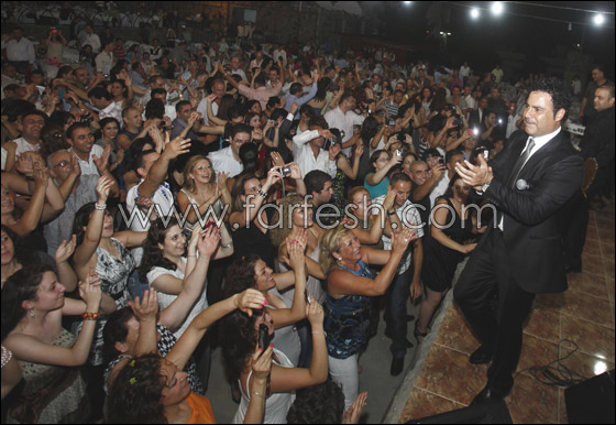 زحلة تكرم فارس الغناء العربي عاصي الحلاني  صورة رقم 4