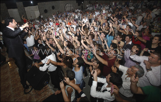 زحلة تكرم فارس الغناء العربي عاصي الحلاني  صورة رقم 9