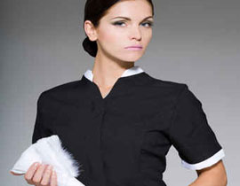 القبض على خادمة مسحت وجه طفل بالقاذورات صورة رقم 1