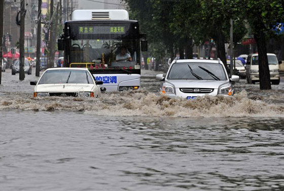 إجلاء 50 ألف شخص من الصين جراء الفياضانات في كوريا  صورة رقم 18