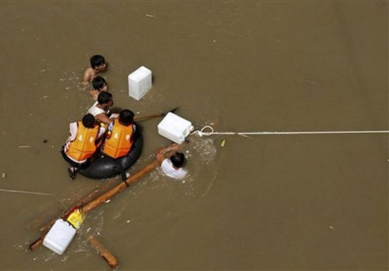 إجلاء 50 ألف شخص من الصين جراء الفياضانات في كوريا  صورة رقم 12