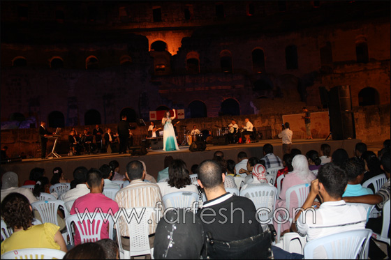 اماني السويسي تتألق في مهرجان الجم في تونس! صورة رقم 1 اماني السويسي تتألق في مهرجان الجم في تونس! صورة رقم 1