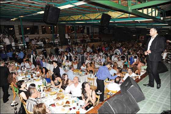 فارس كرم يضيء الفردوس برفقة سلطان الطرب!! صورة رقم 2 فارس كرم يضيء الفردوس برفقة سلطان الطرب!! صورة رقم 2