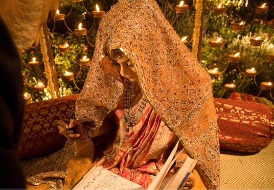 منع ابنته من حضور حفل زفافها لرفضهم دخوله الى قاعة النساء! صورة رقم 1