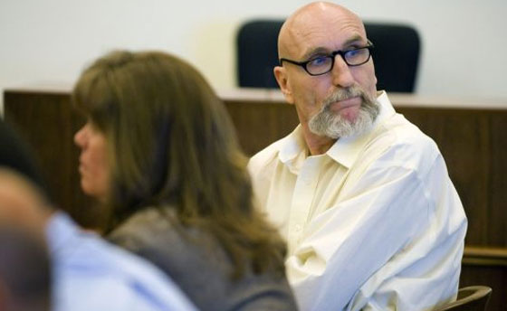 تأخر في دفع الرسوم الشهرية فكانت النتيجة جثة ابنته في الثلاجة  صورة رقم 9